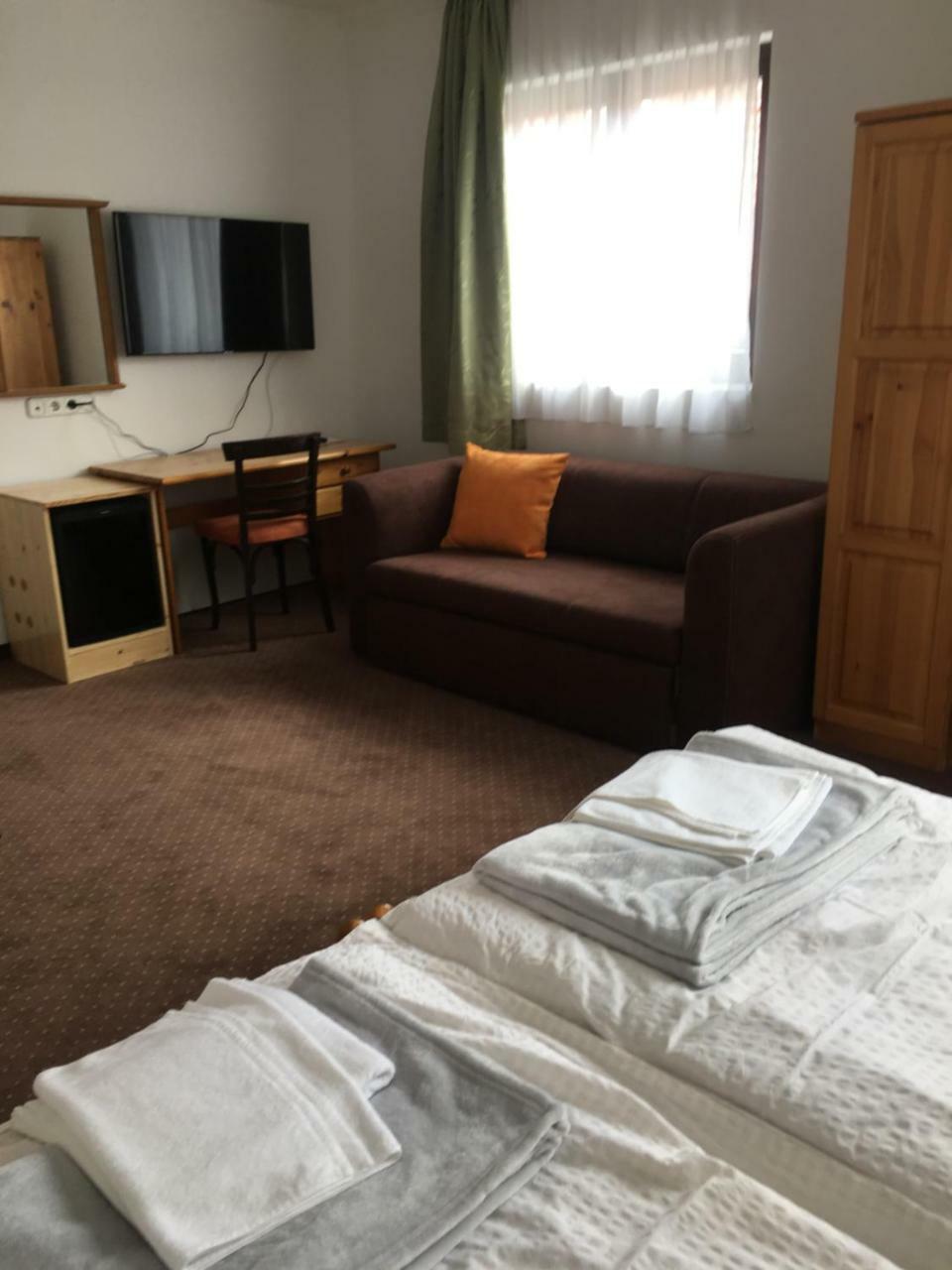 トカイ Makk Marci Panzio Bed & Breakfast エクステリア 写真
