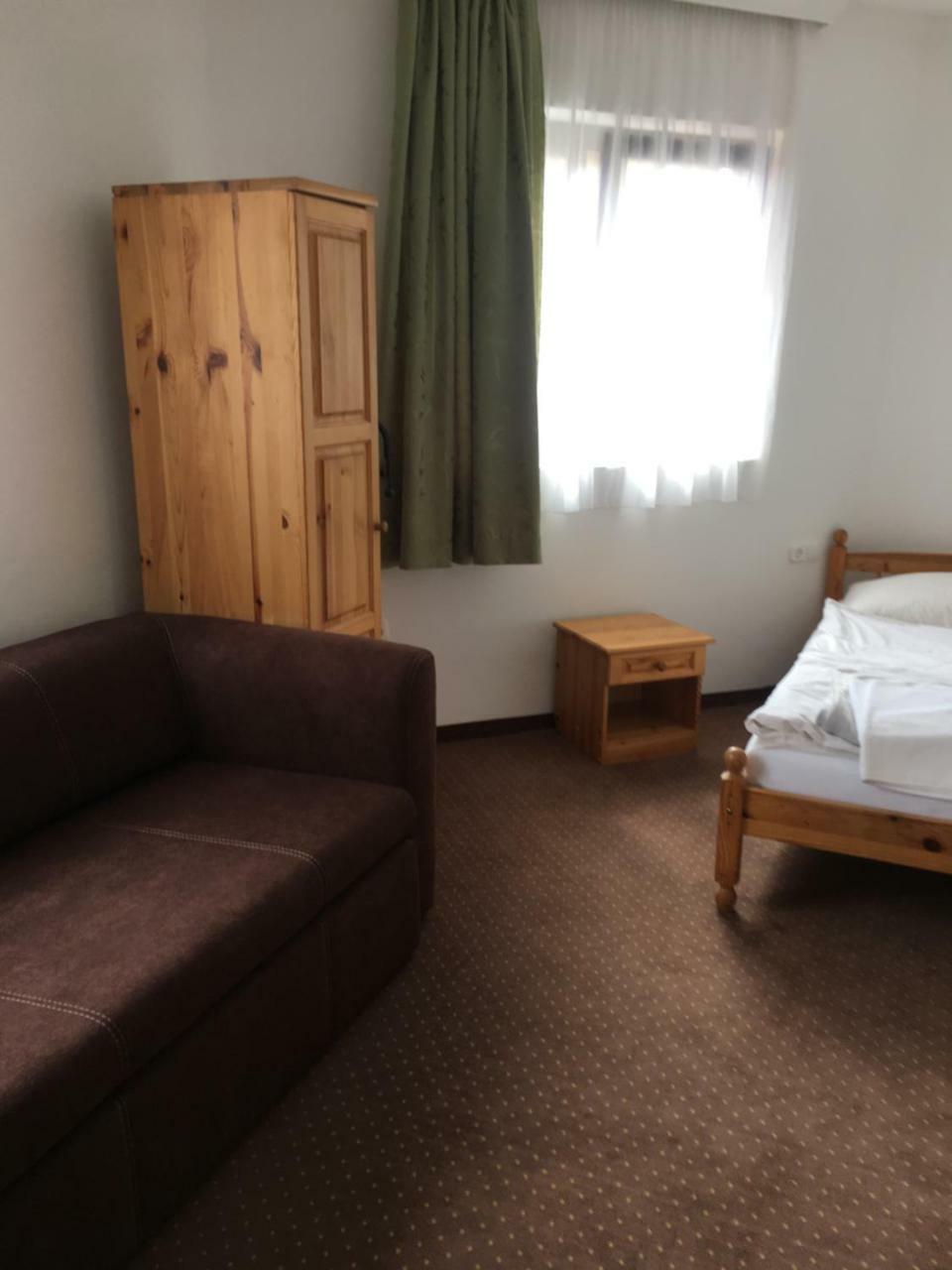 トカイ Makk Marci Panzio Bed & Breakfast エクステリア 写真